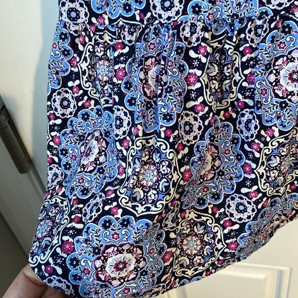 Loft  Medallion Button Ruffle Flounce Blue and Pink Dress Size Large - Picture 7 of 8